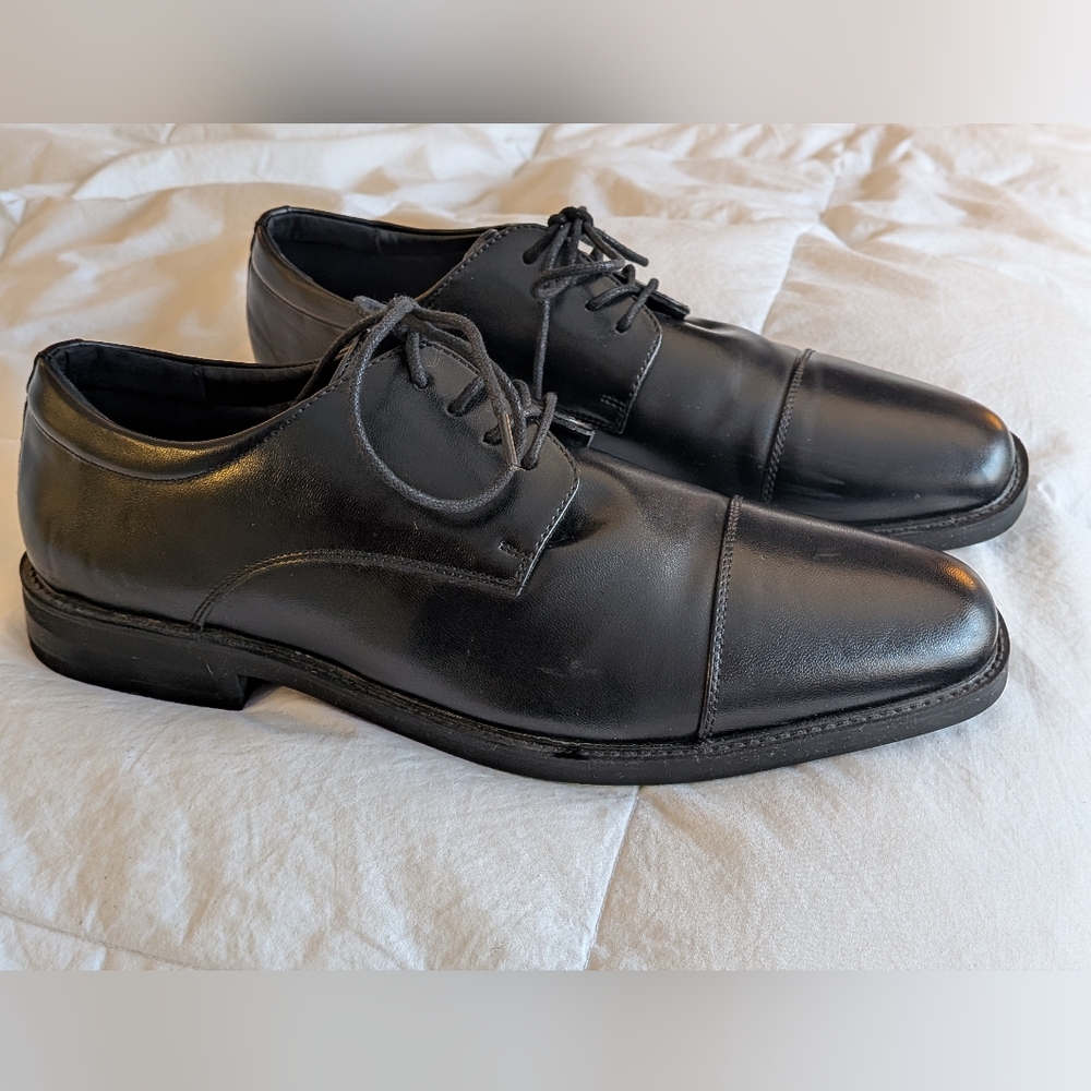 Men's Apt. 9 Black Oxfords Size 10.5